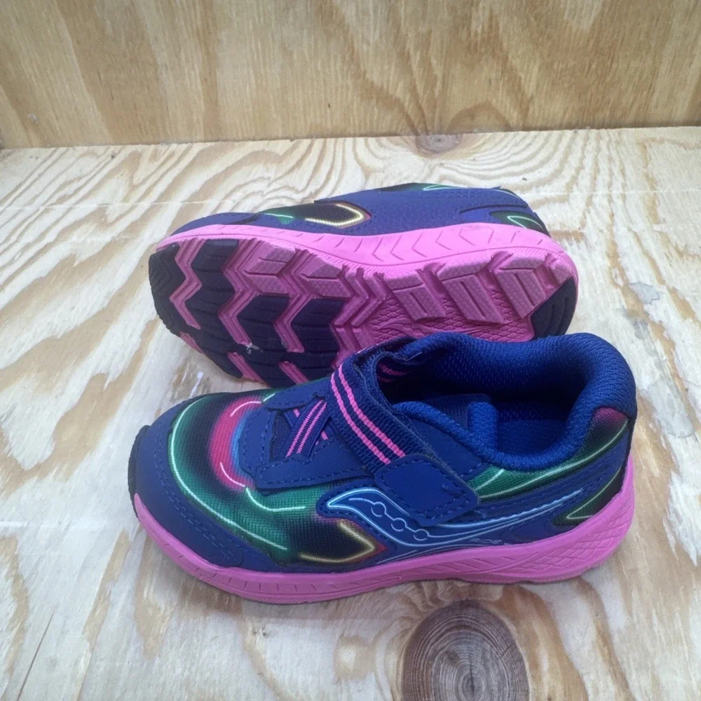 Saucony Kids Ride Running Shoes Size 8M Purple‎ Teal Pink Athletic Sneakers